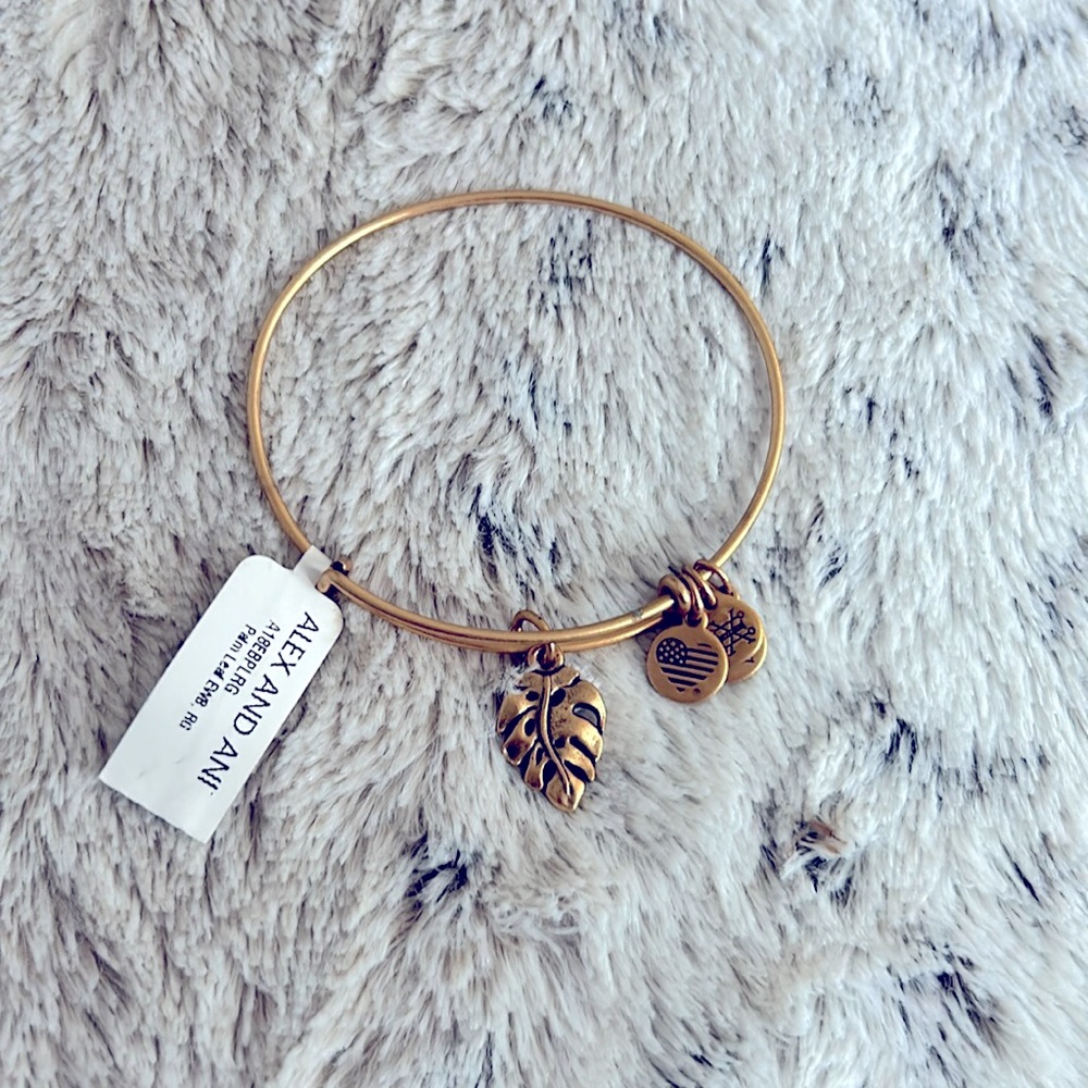 Alex and Ani palm leaf bracelet NWT